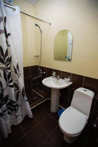 Гостевой Дом Белый (White Hotel)