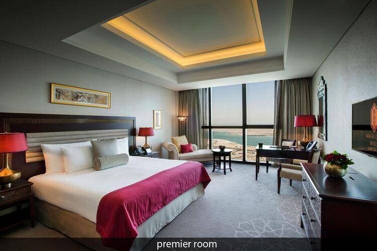Bab Al Qasr Hotel