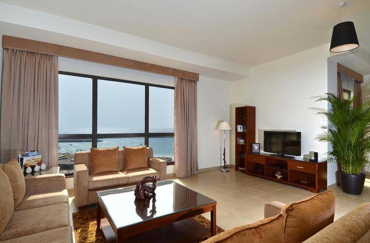 Roda Amwaj Suites