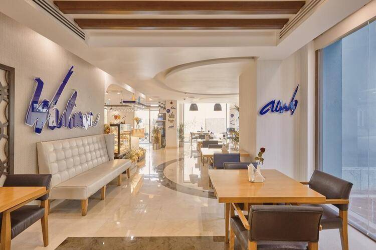 Roda Amwaj Suites