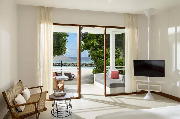 Niva Dhigali Maldives