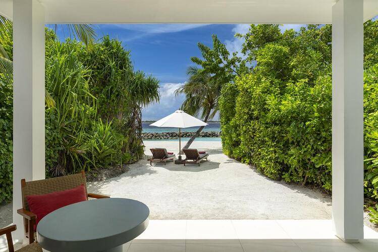 Niva Dhigali Maldives