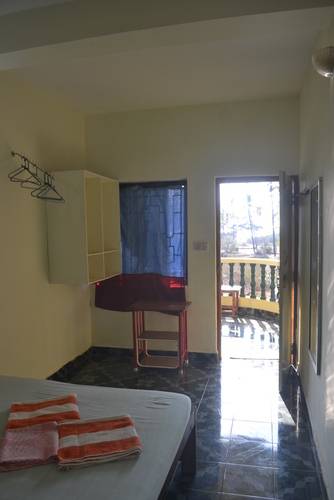 Ivon Guest House