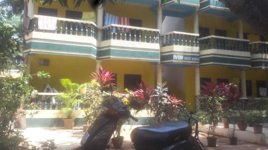 Ivon Guest House