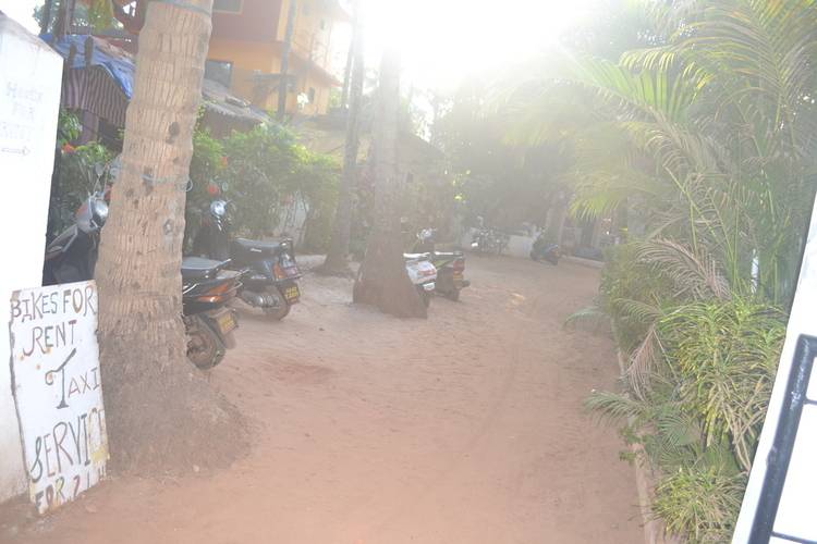 Ivon Guest House