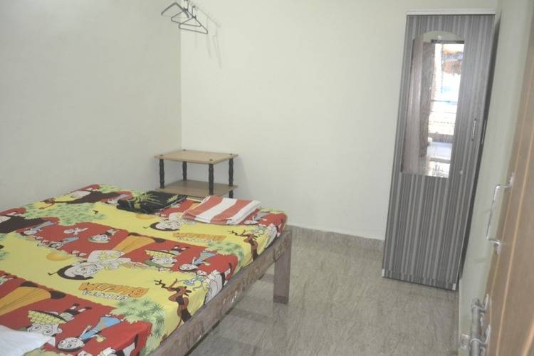Ivon Guest House