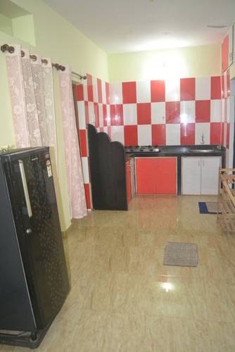 Ivon Guest House