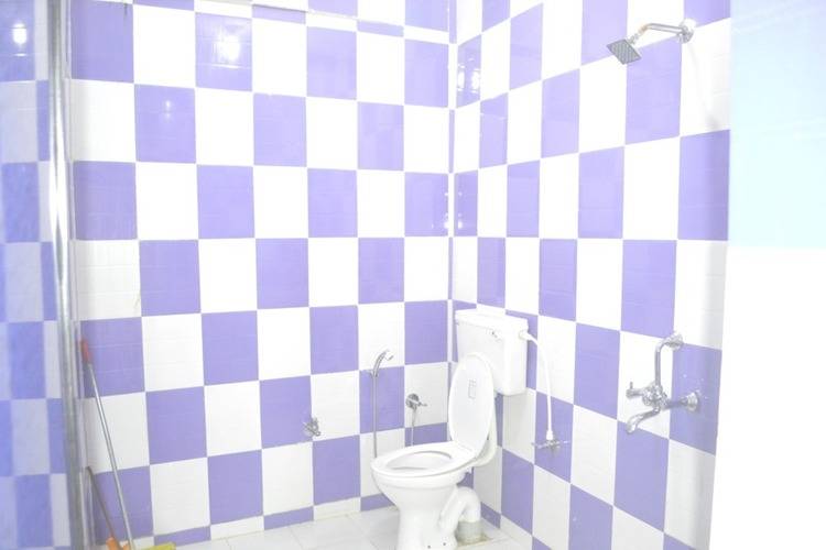 Ivon Guest House