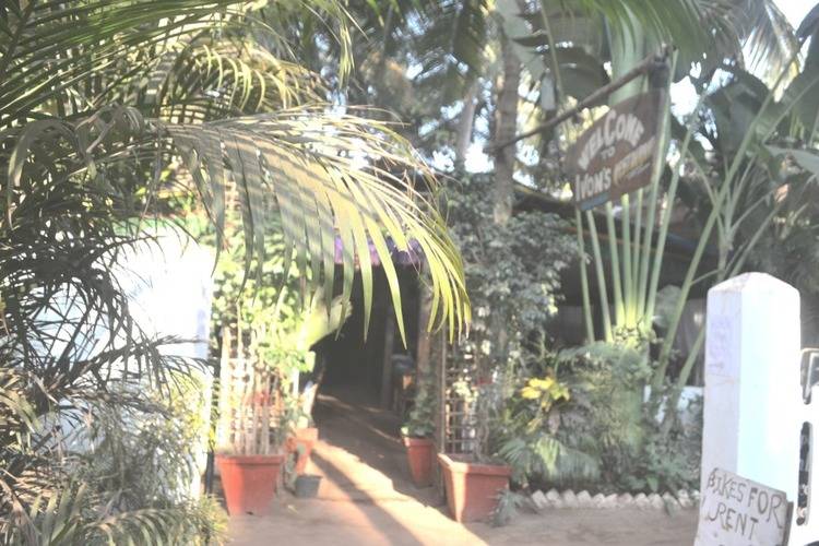 Ivon Guest House