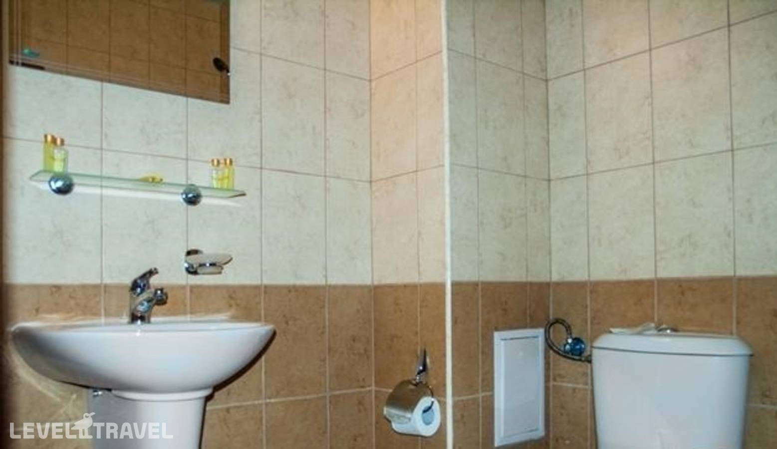 Изображение отеля 3