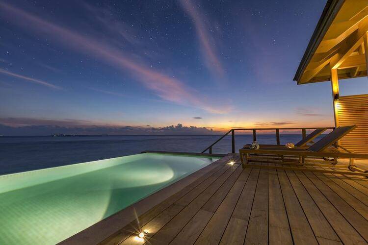 Hurawalhi Island Resort (Adults Only 15+)(Ex. Hurawalhi Resort Maldives)