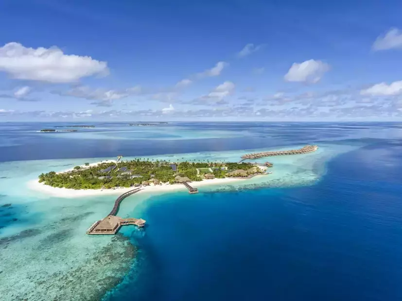 Hurawalhi Island Resort (Adults Only 15+)(Ex. Hurawalhi Resort Maldives)