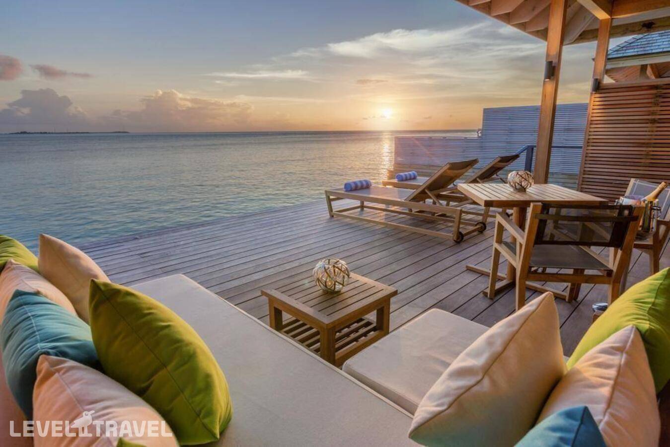фотографии отеля Hurawalhi Island Resort (Adults Only 15+)(Ex. Hurawalhi Resort Maldives) в Мальдивы(Лавиани Атолл) - фото №24