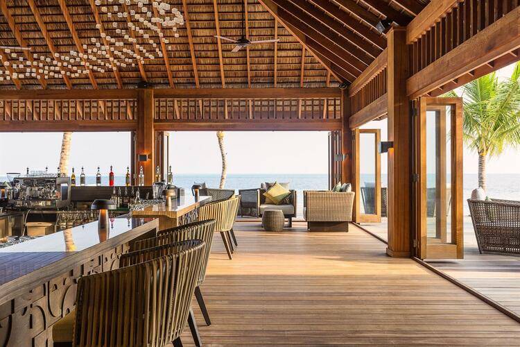 Hurawalhi Island Resort (Adults Only 15+)(Ex. Hurawalhi Resort Maldives)