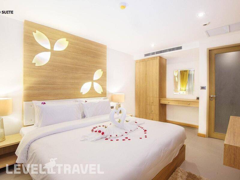 Фотография Clarion Hotel Patong (Ex.Araya Patong Beach Hotel)