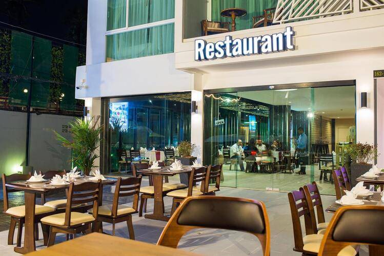 Clarion Hotel Patong (Ex.Araya Patong Beach Hotel)