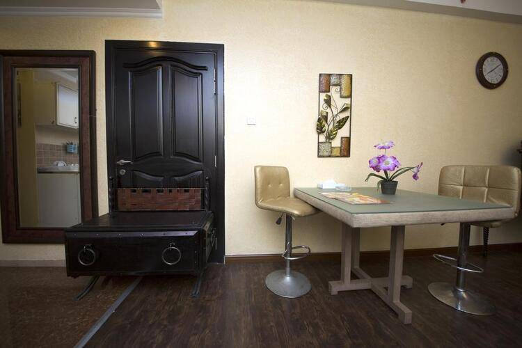 Hafez Hotel Apartment