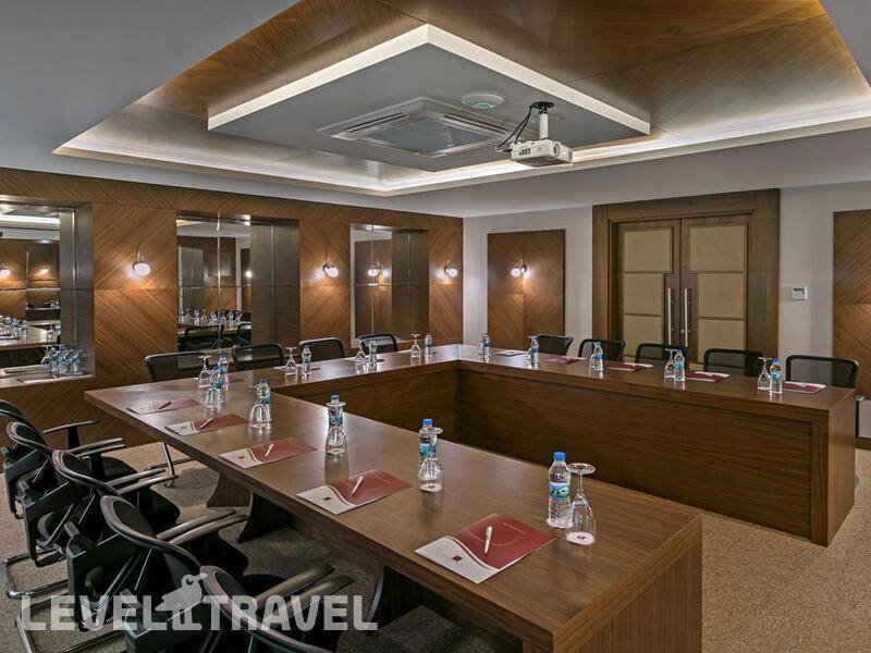 Фотография B Business Hotel & Spa