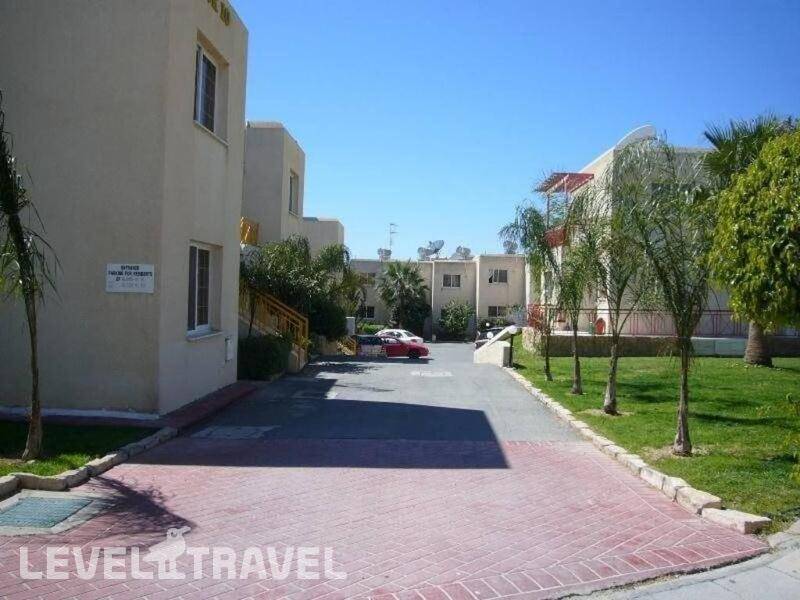 Фотография Santa Barbara Apartments