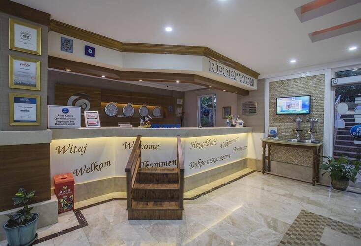 Club Big Blue Suite Hotel