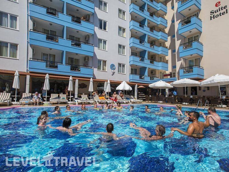 Фотография Club Big Blue Suite Hotel
