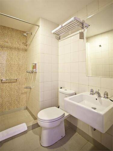 Amaris Hotel Pratama Nusa Dua
