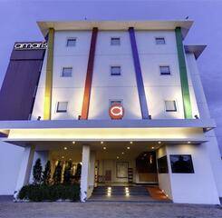 $item['hotel']['name']