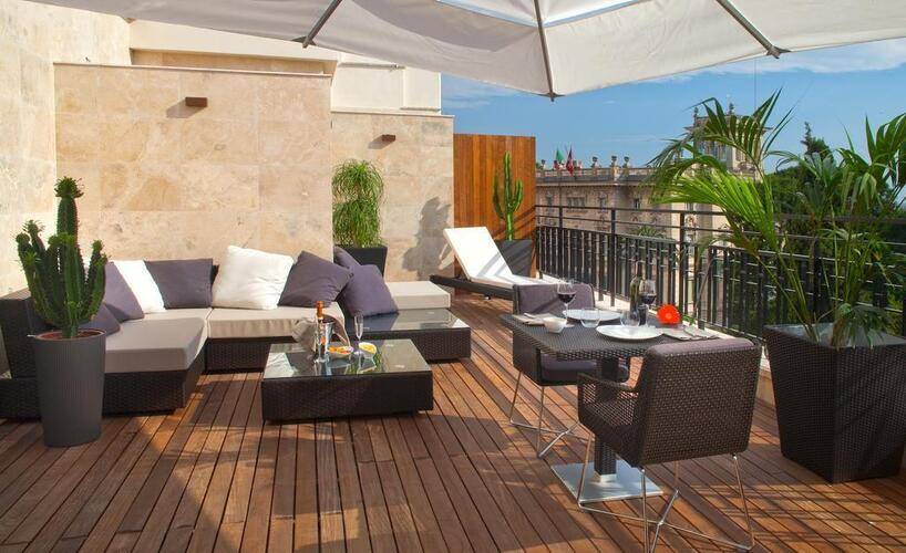 Berg Luxury Hotel