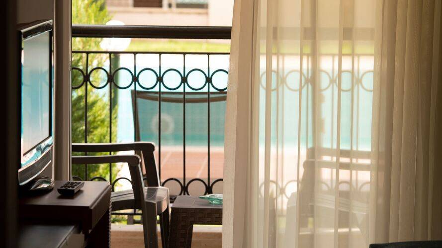 Seven Seas Gravel Hotels Select