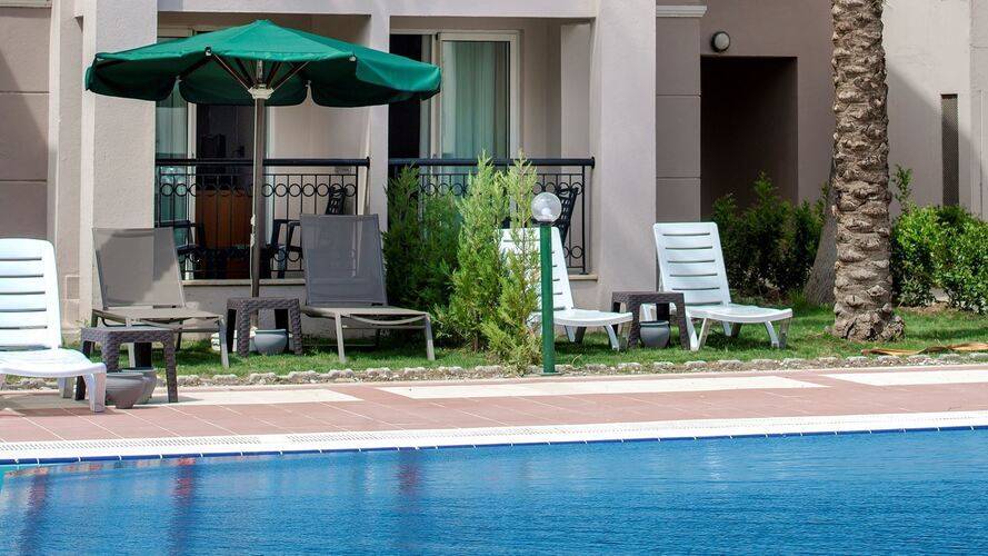 Seven Seas Gravel Hotels Select