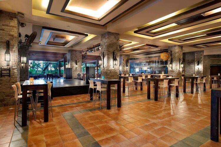Seven Seas Gravel Hotels Select