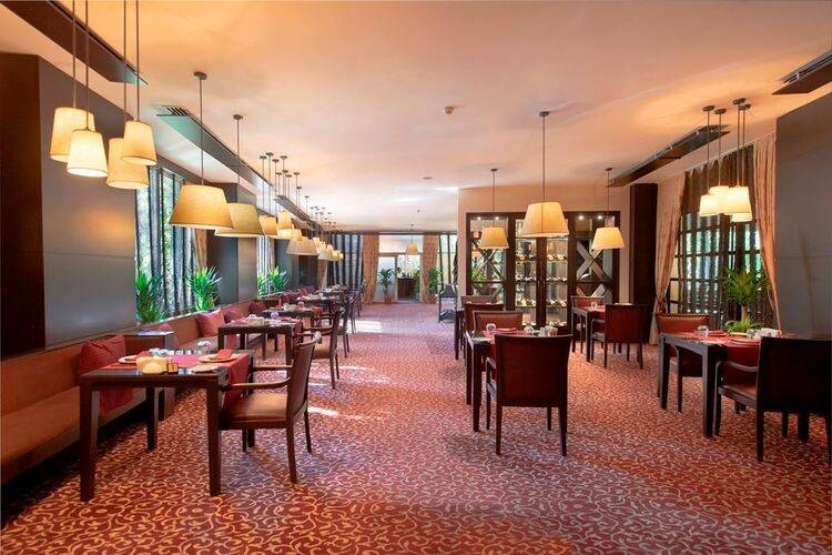 Seven Seas Gravel Hotels Select