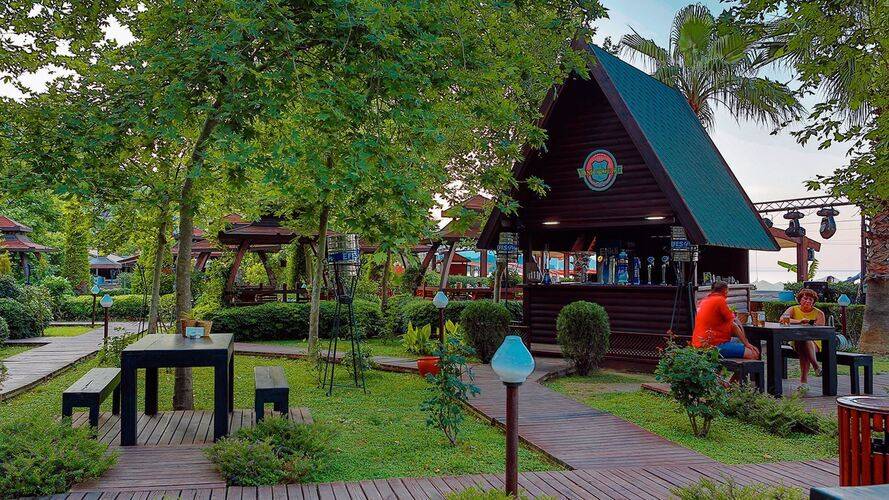 Seven Seas Gravel Hotels Select