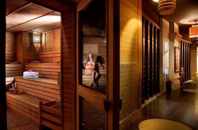 Seven Seas Gravel Hotels Select