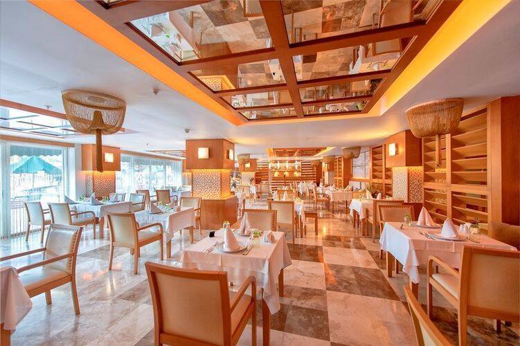 Seven Seas Gravel Hotels Select