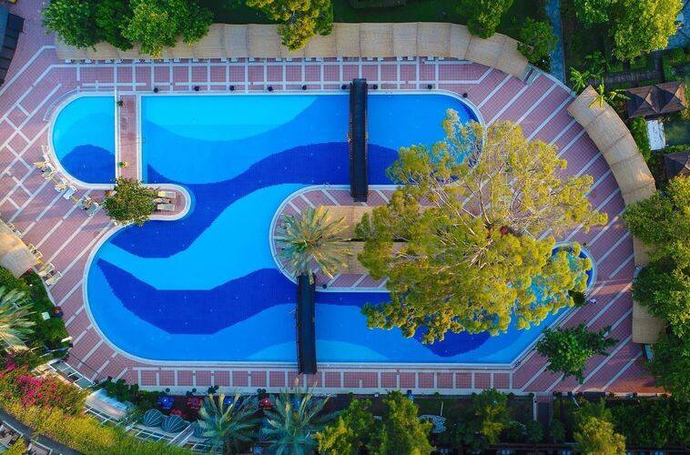 Seven Seas Gravel Hotels Select