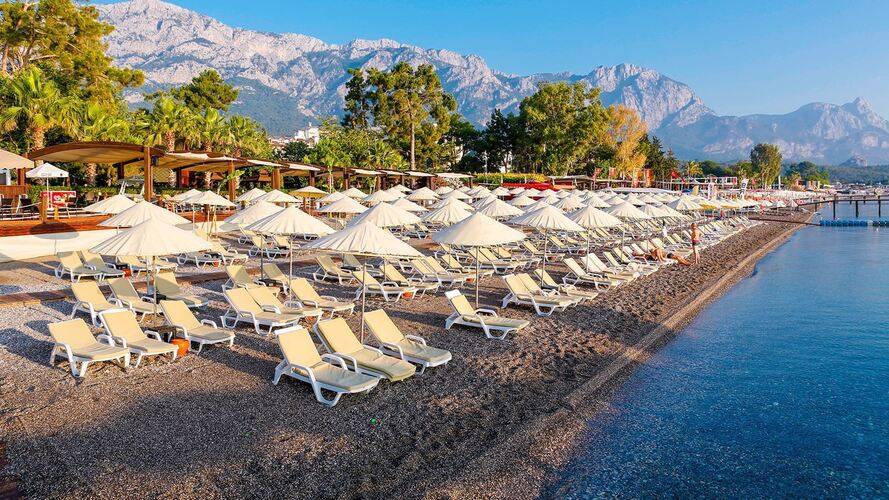 Seven Seas Gravel Hotels Select