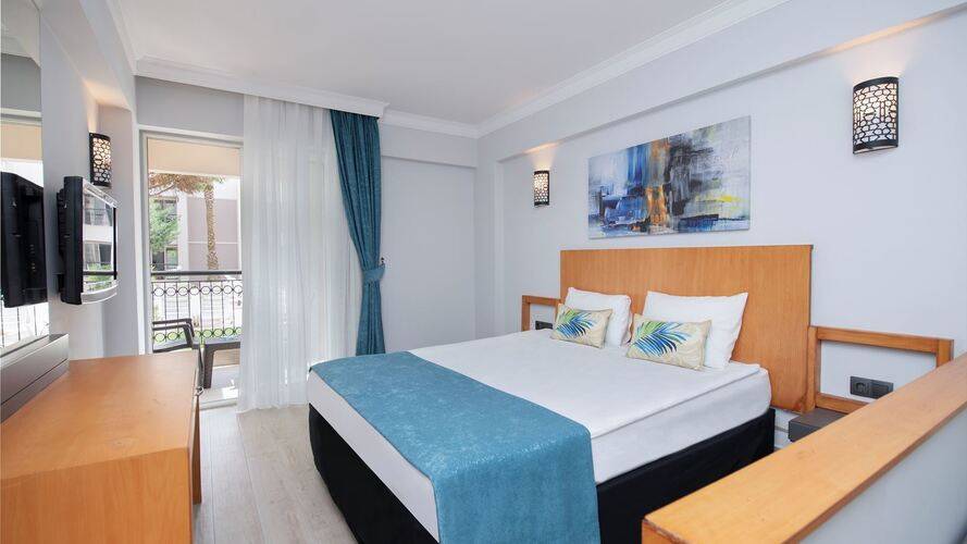 Seven Seas Gravel Hotels Select
