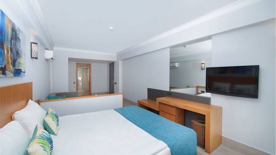 Seven Seas Gravel Hotels Select