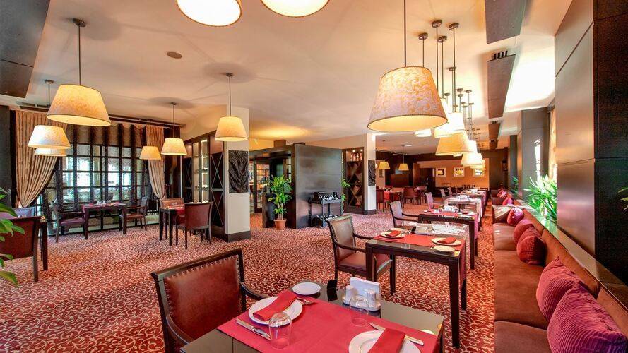 Seven Seas Gravel Hotels Select