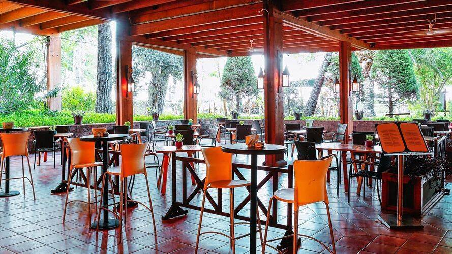 Seven Seas Gravel Hotels Select