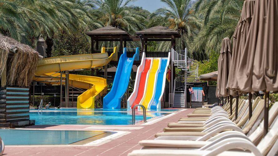 Seven Seas Gravel Hotels Select