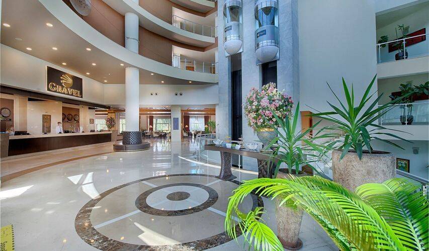 Seven Seas Gravel Hotels Select