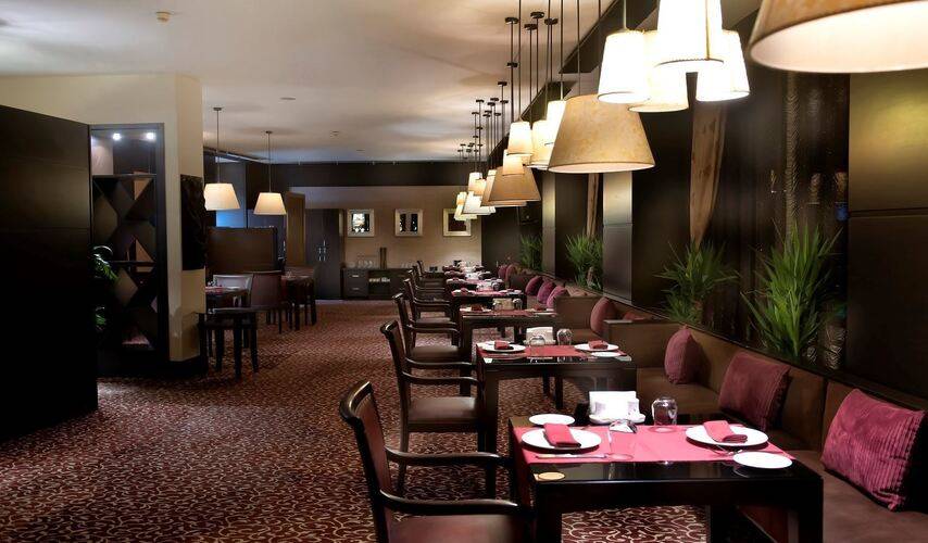 Seven Seas Gravel Hotels Select