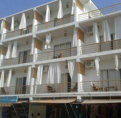 $item['hotel']['name']