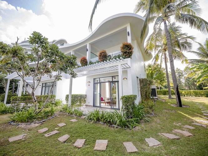 Cam Ranh Riviera Resort & Spa