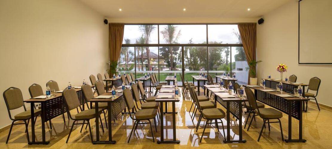 Cam Ranh Riviera Resort & Spa