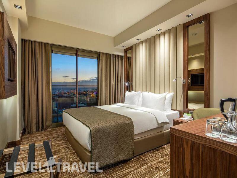 Фотография Holiday Inn Antalya Lara