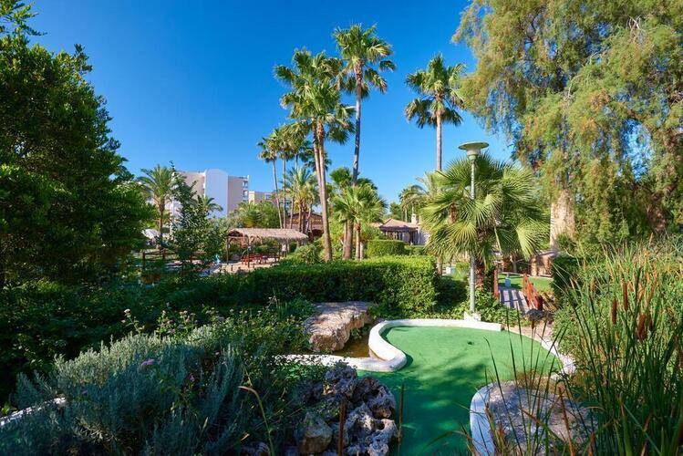 Protur Safari Park Aparthotel