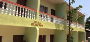 Miloza Holiday Homes Guesthouse